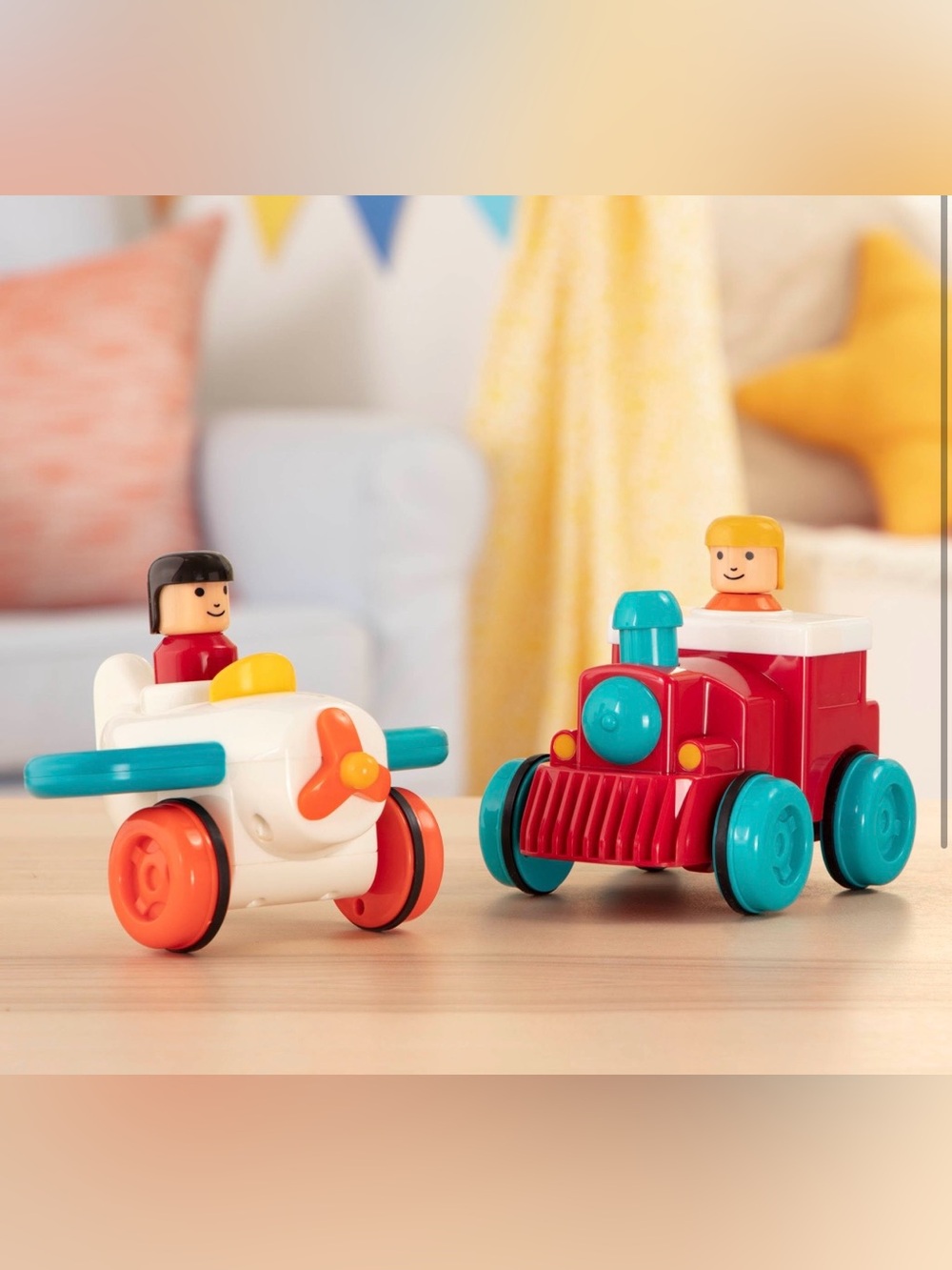 Battat Pump-N-Go Plane and Train Engine Set
